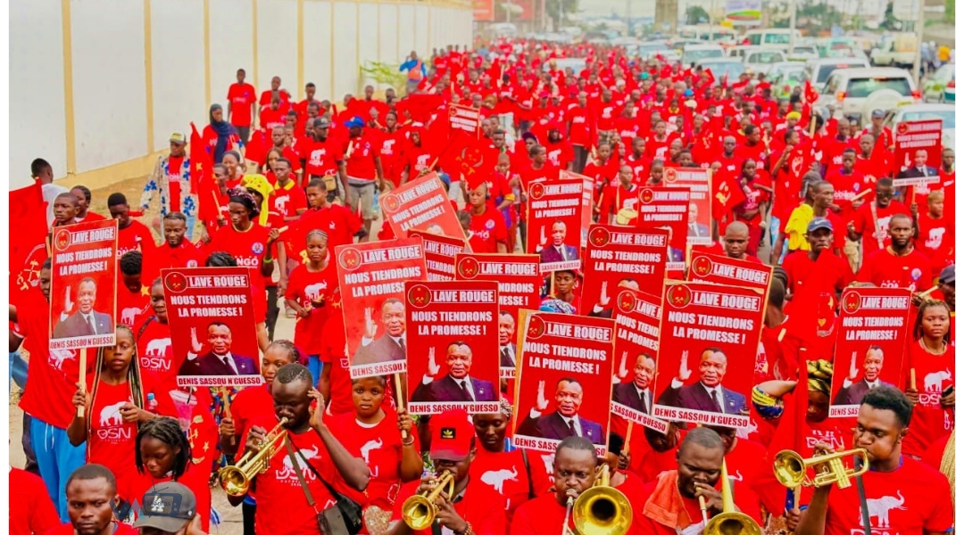 LE PCT DÉMONTRE SA FORCE MILITANTE POUR SALUER LE RETOUR DU PRÉSIDENT SASSOU N&rsquo;GUESSO